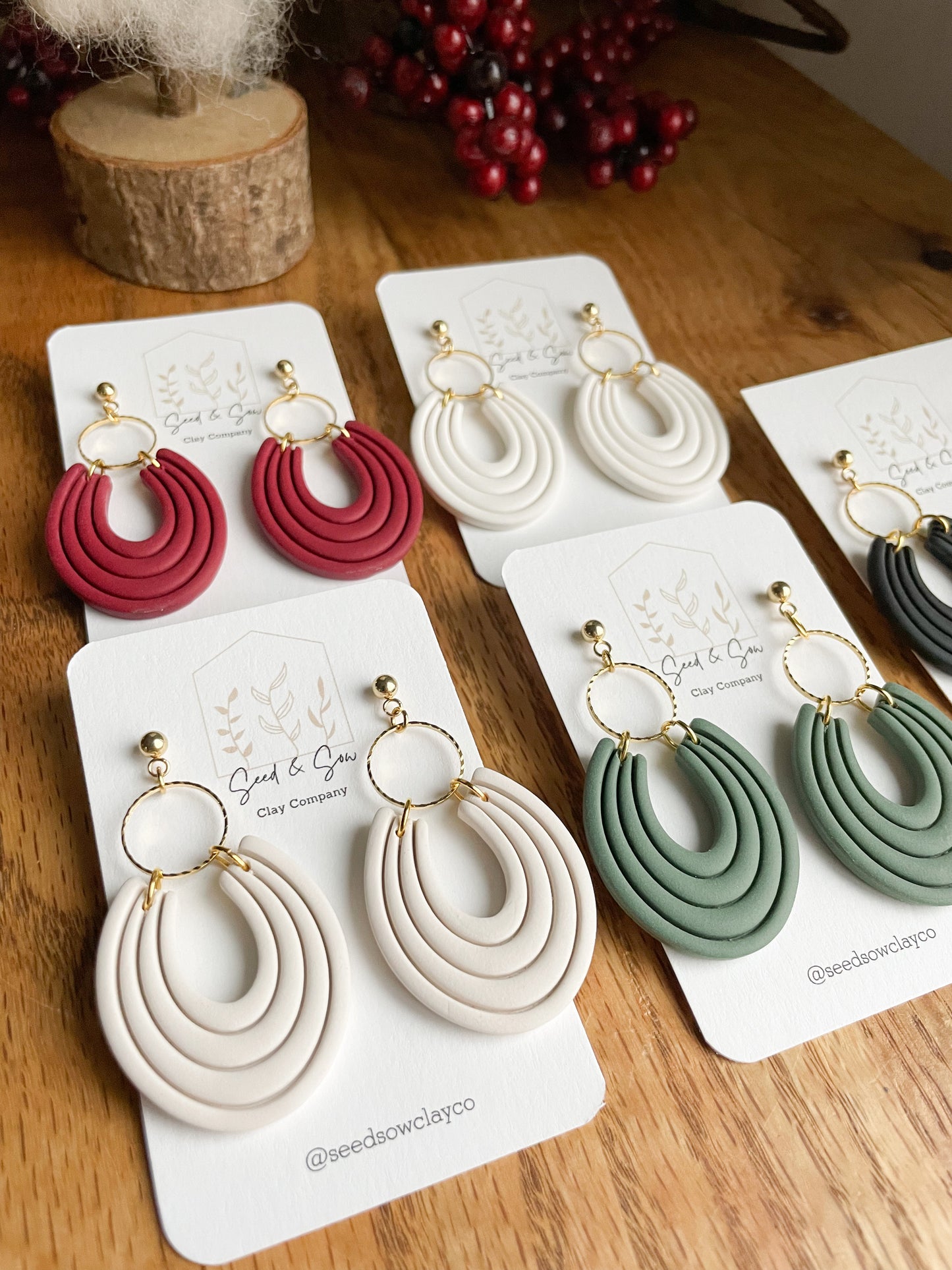 Horseshoe on Textured Gold Ring