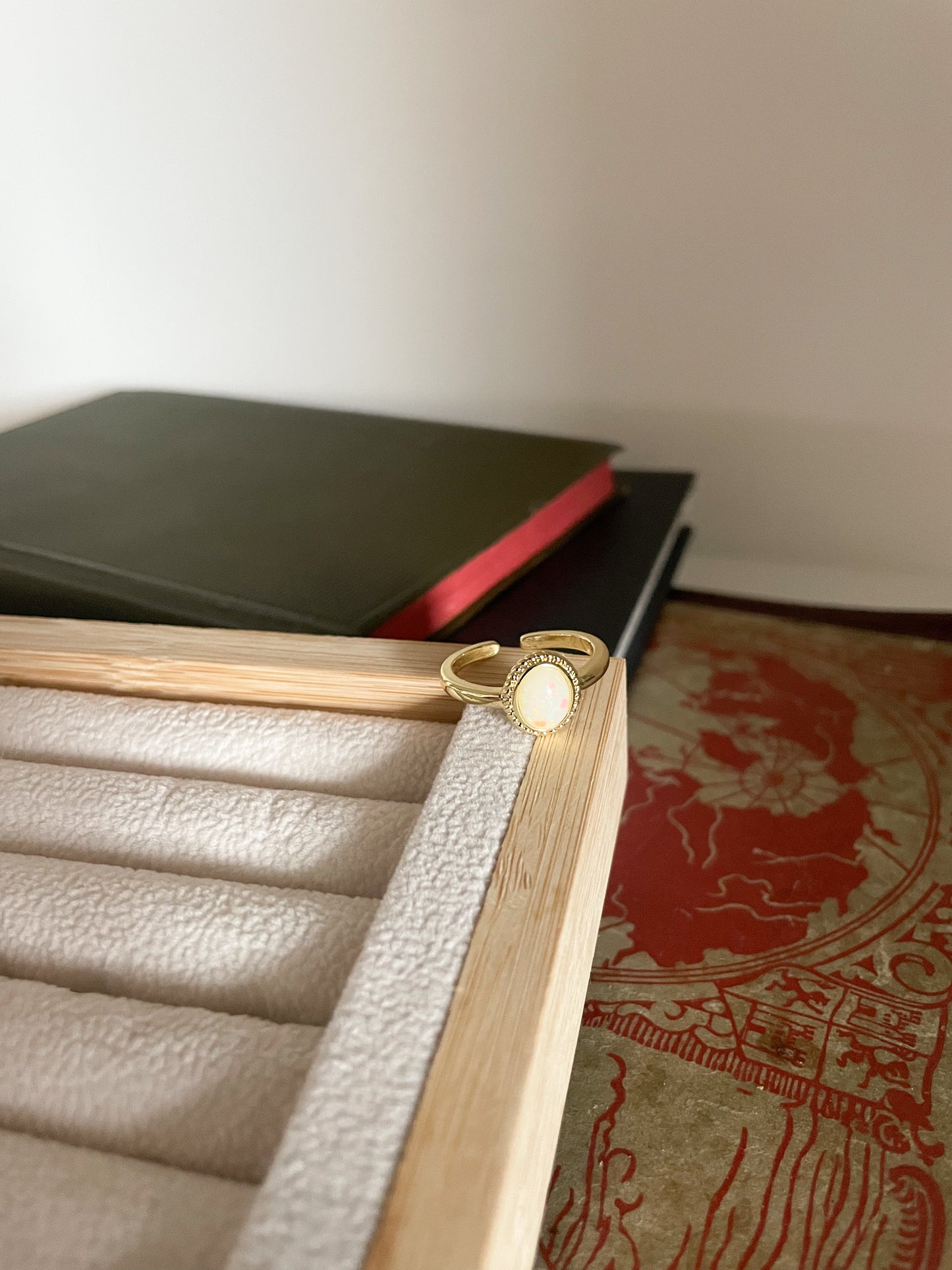 Opal Gold Vintage Style Ring White