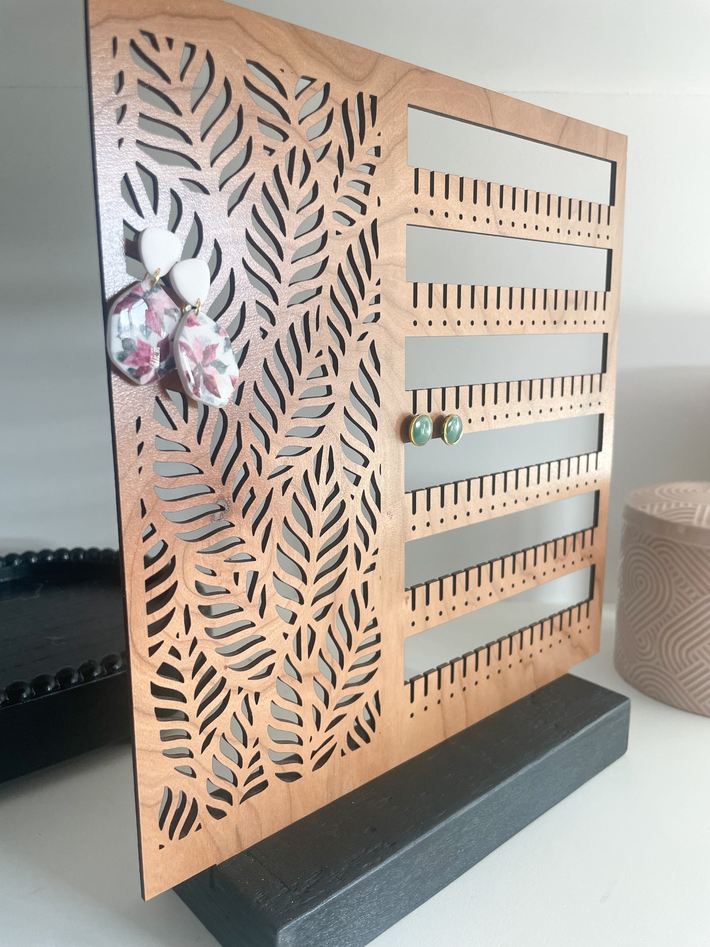 Large Leaf Earring Stand