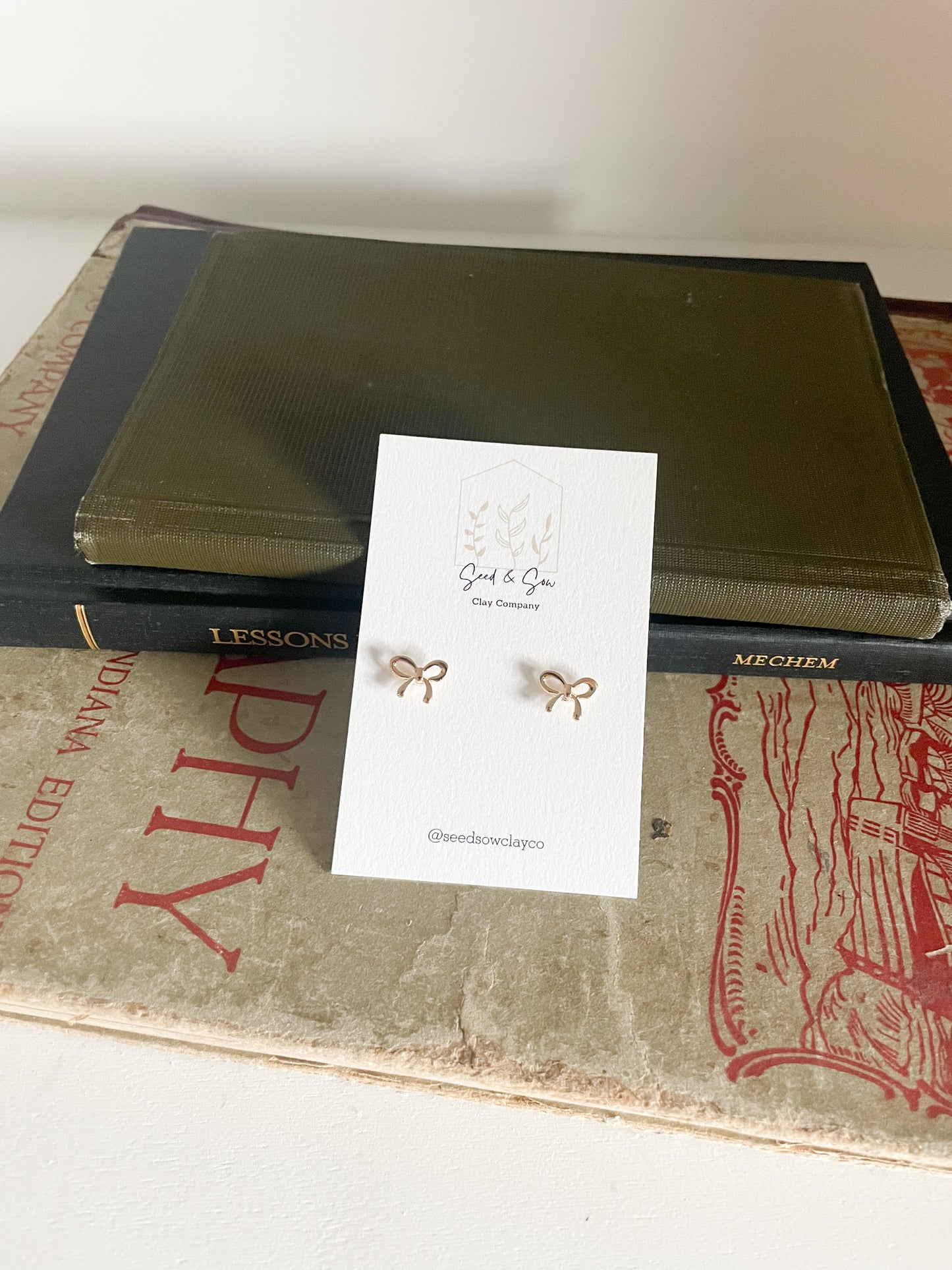 18K Gold Filled Bow Stud Earrings