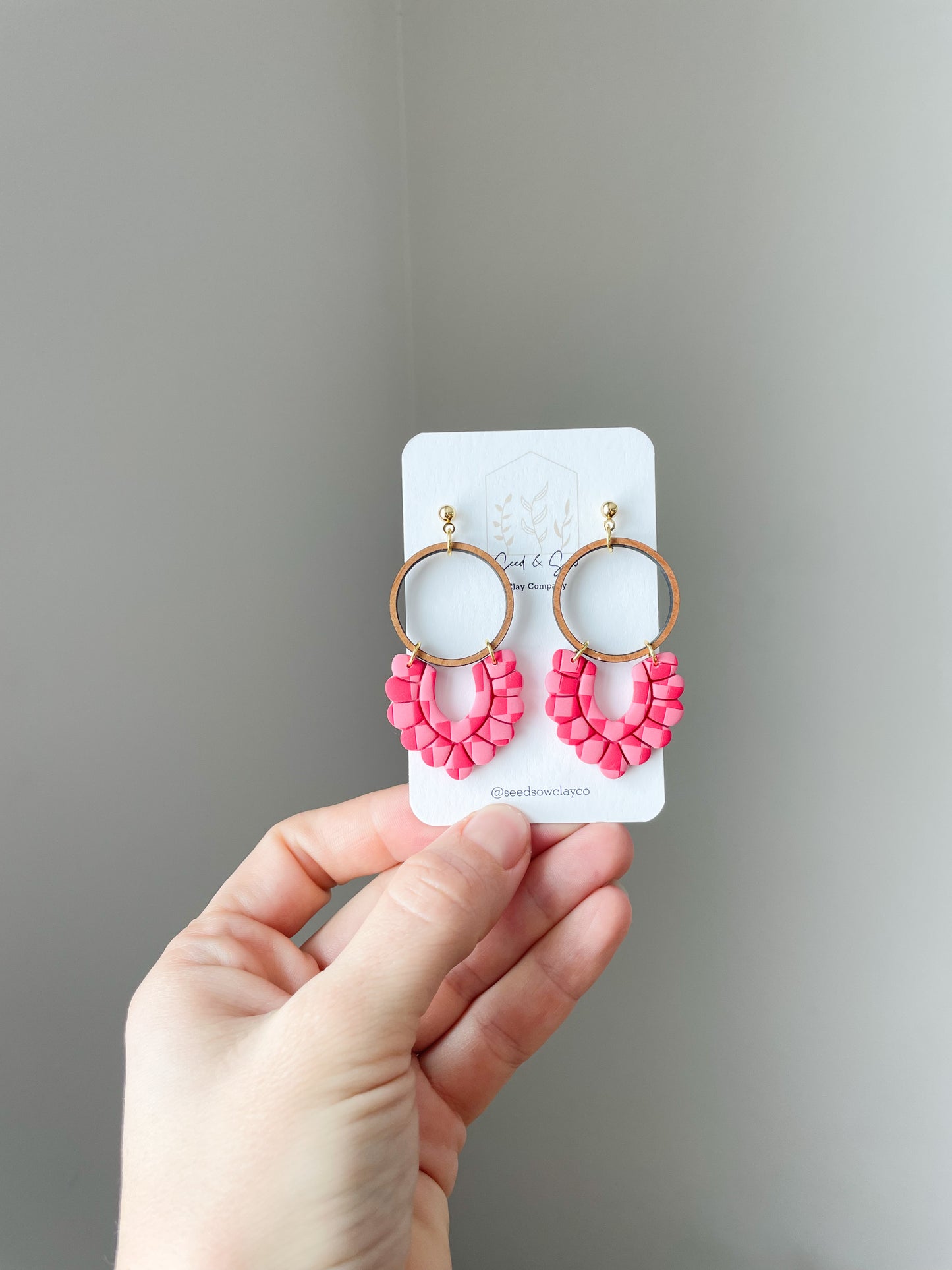 Checker Bloom on Wood