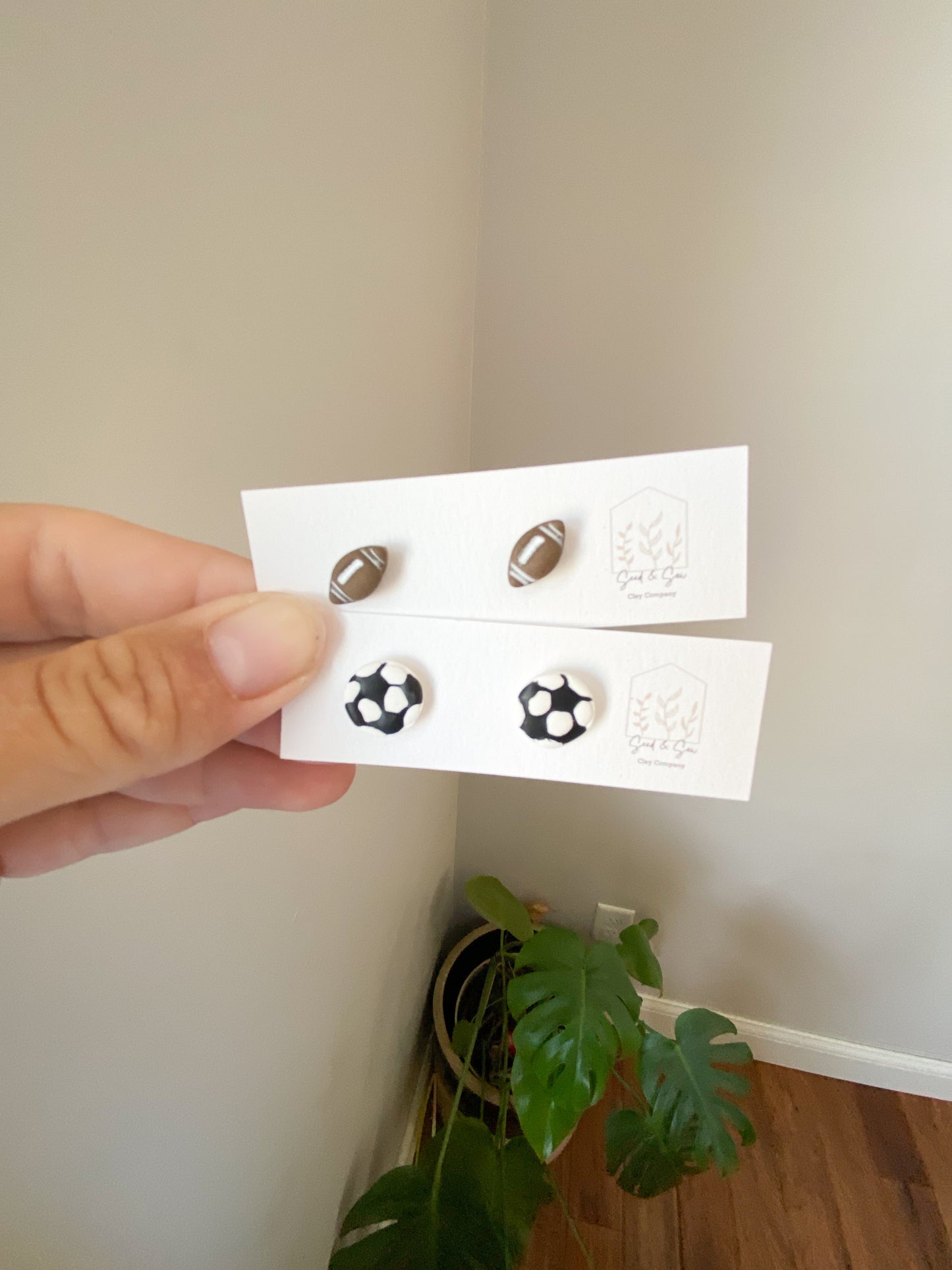 Football or Soccer Single Stud