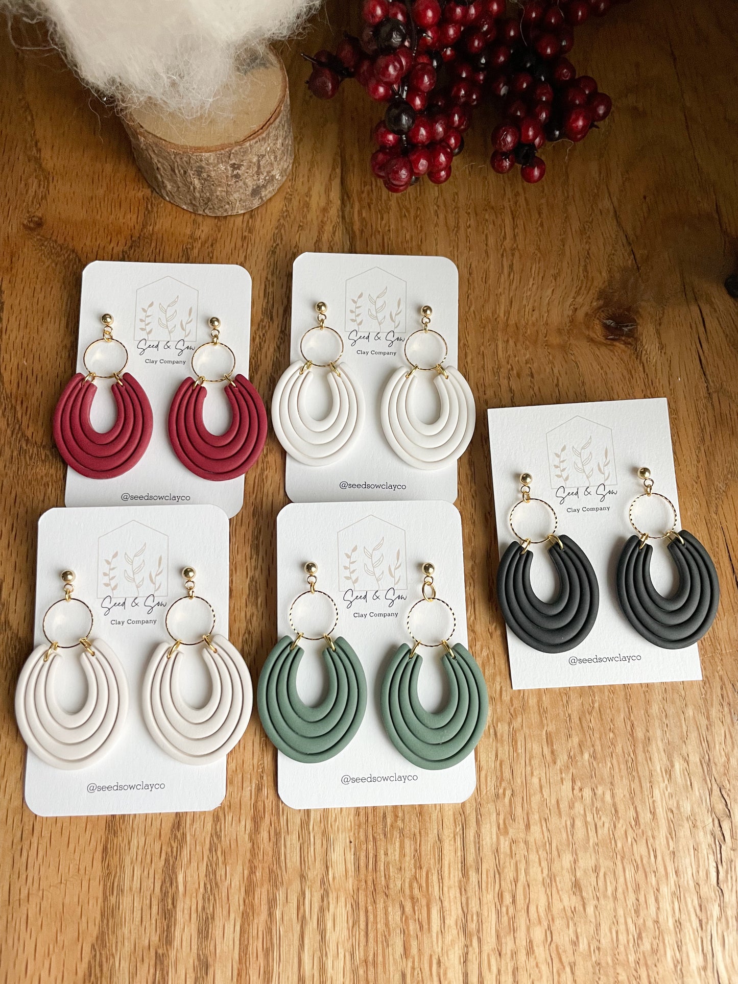 Horseshoe on Textured Gold Ring