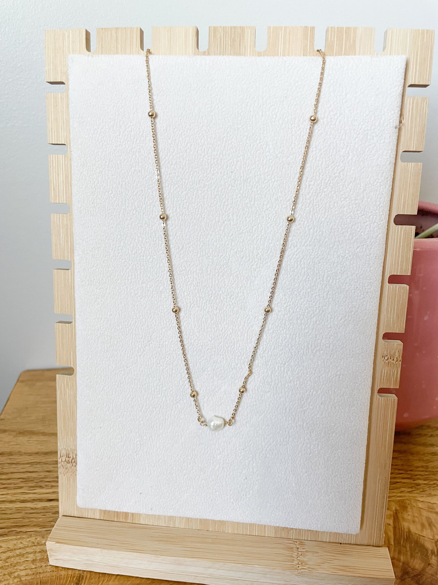 Fresh Water Pearl Beaded Necklace