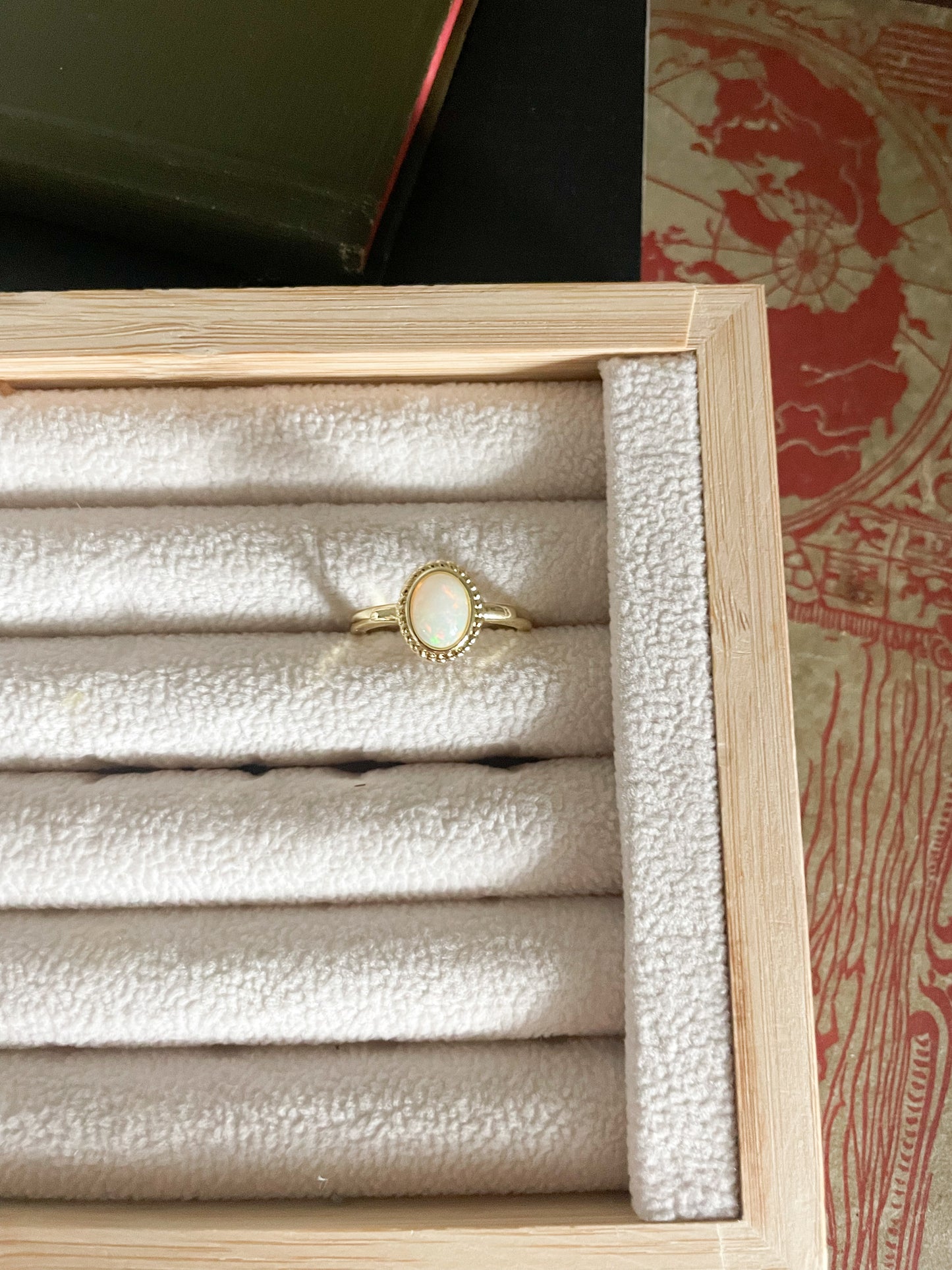 Opal Gold Vintage Style Ring White