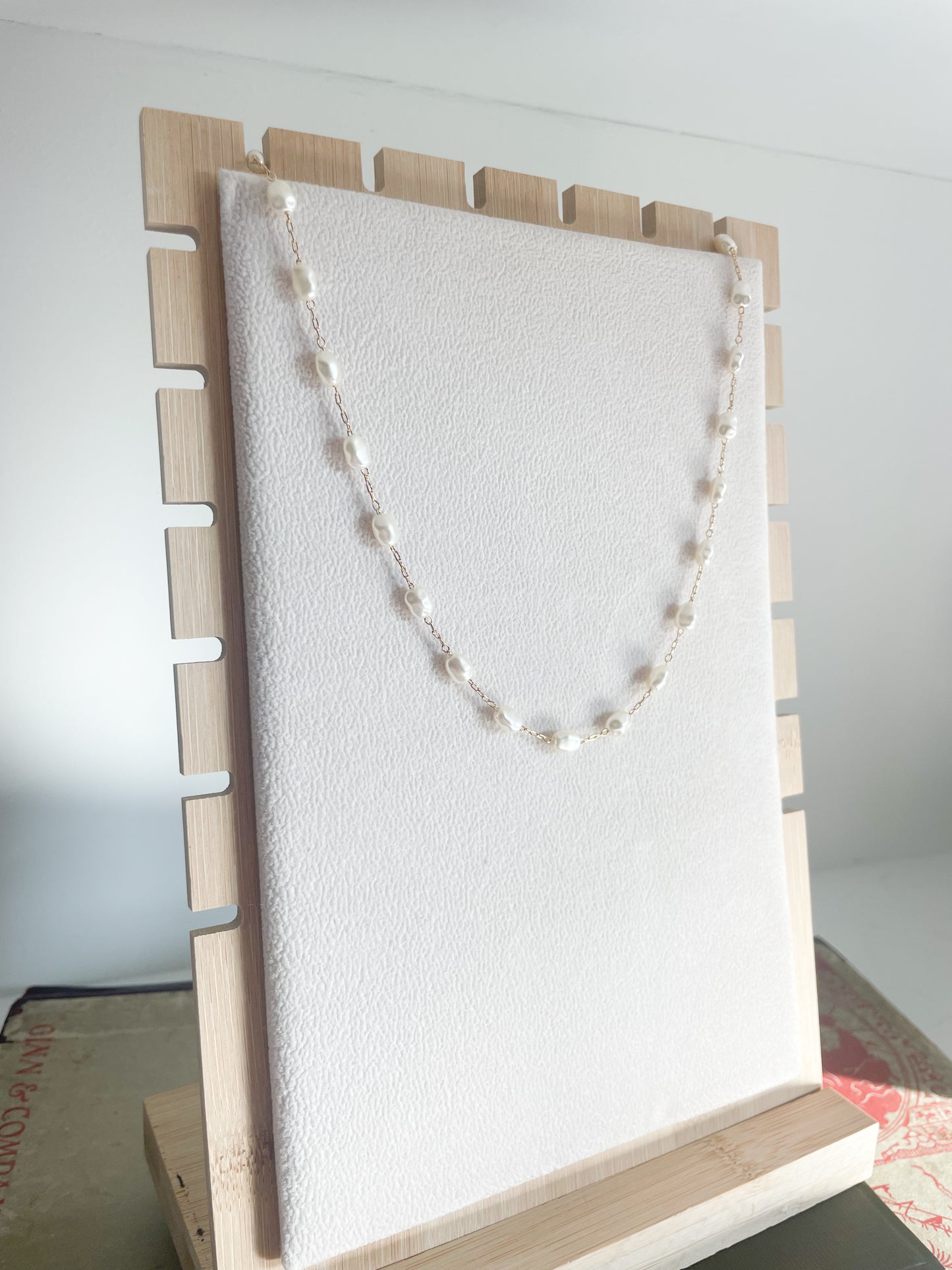 Oval Pearl Linked Necklace