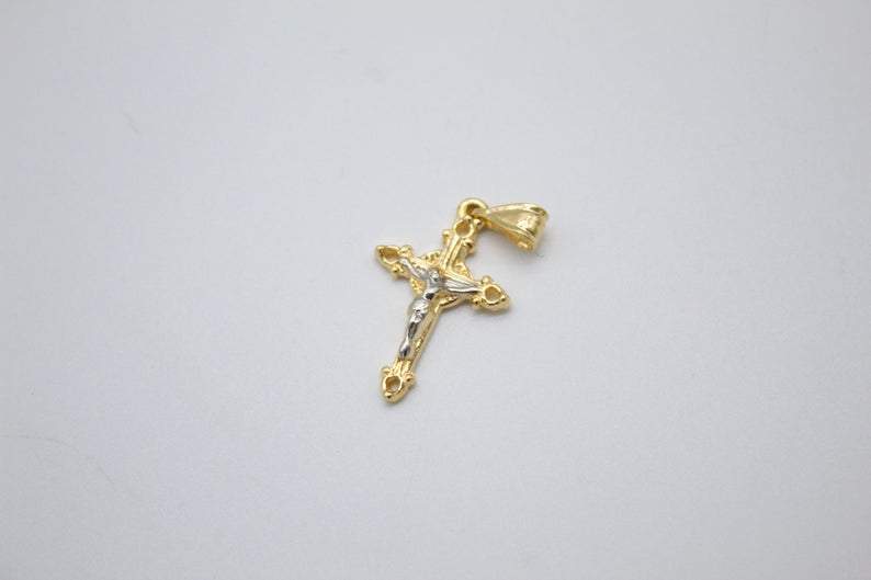 18K Gold Filled Crucifix: Gold